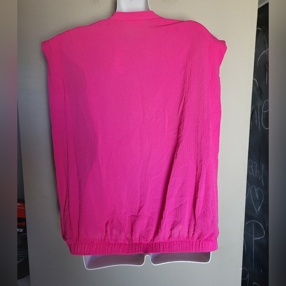 NEW Reitmans Vibrant Pink Sleeveless Blouse, Size XXL - Picture 2 of 5